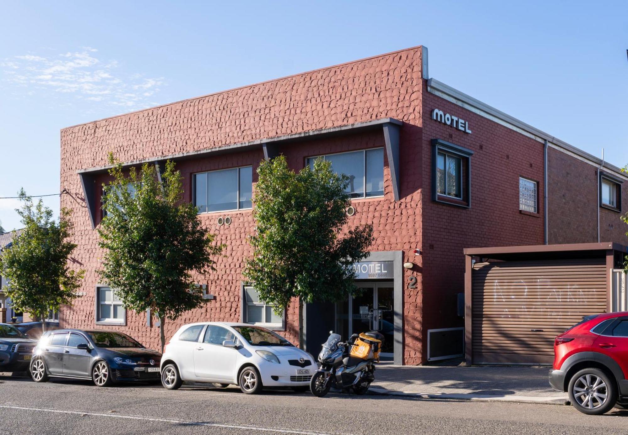 The Bexley Motel Sydney Exterior photo